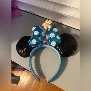 Minnie Mouse Daisy Ears